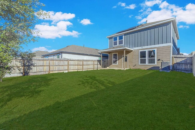 Building Photo - Energy-Efficient Two-Story Home in Northside ISD – Available for Lease!