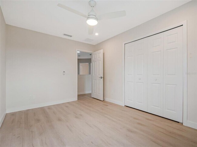 Building Photo - 3906 Quartz Ave