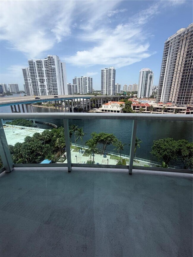 Building Photo - 19390 Collins Ave