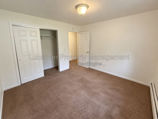 Building Photo - 1329 Huntington Ave