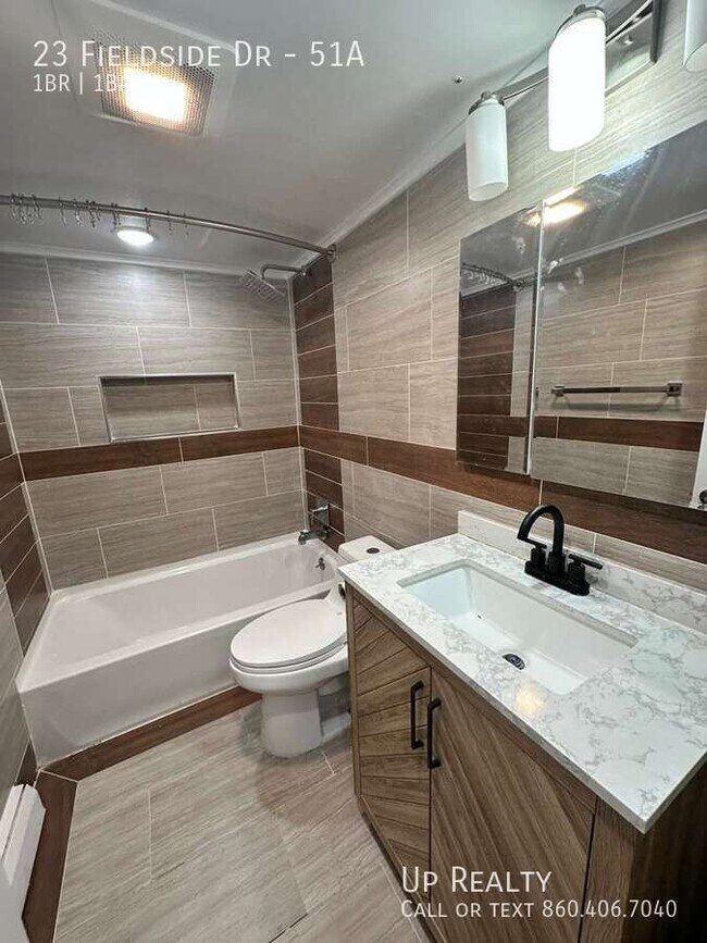 Building Photo - 23 Fieldside Dr