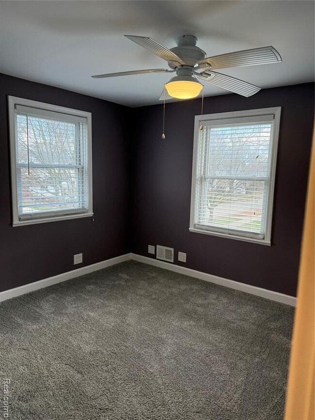 Building Photo - 2729 Kipling Ave