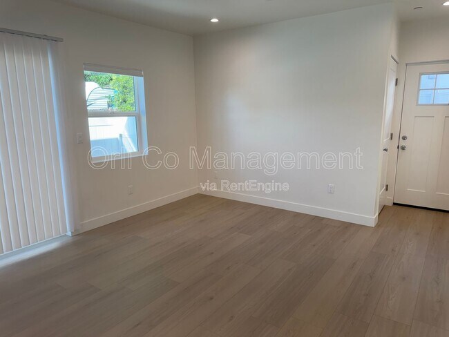 Building Photo - 19229 Friar St