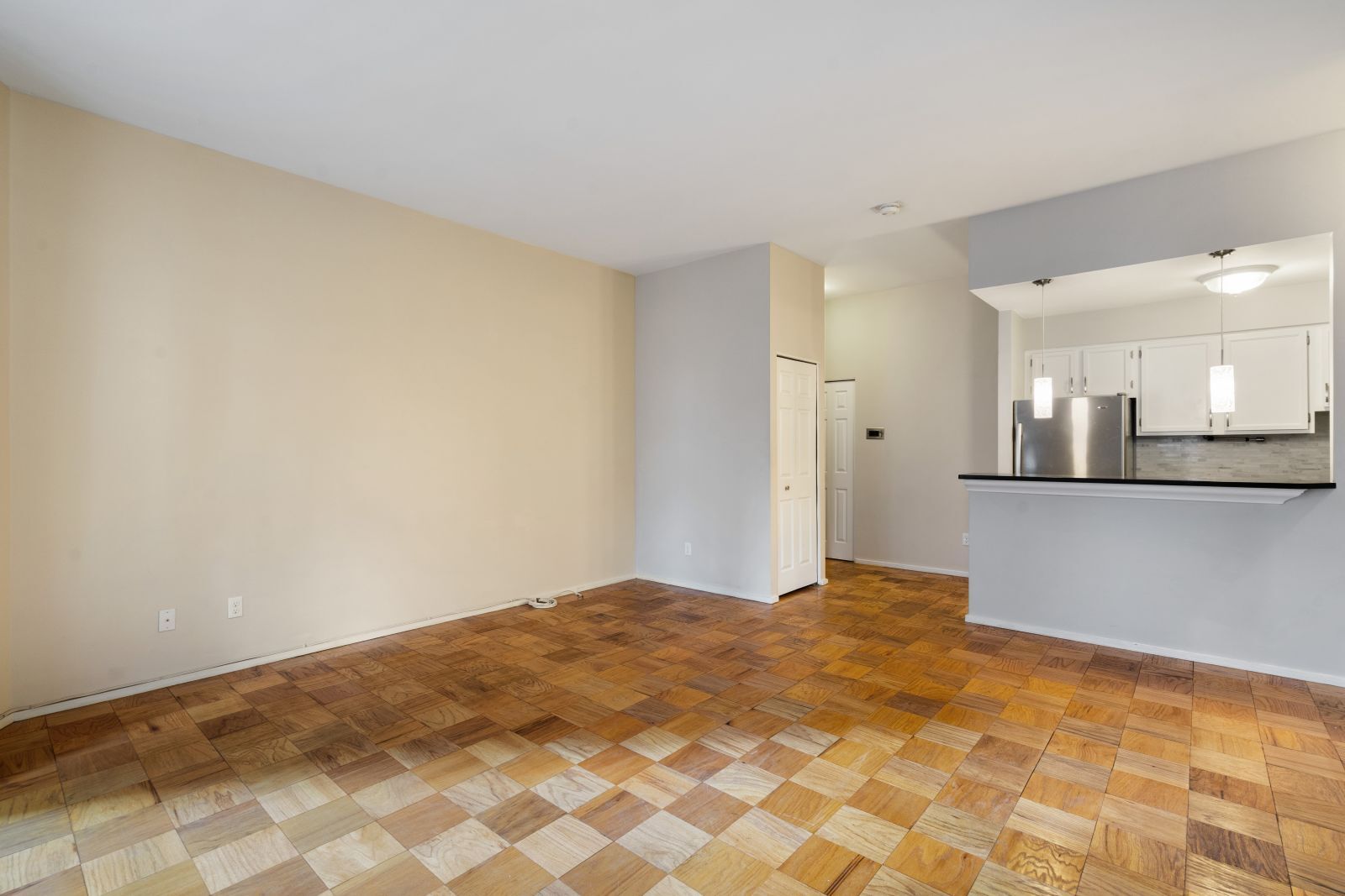 Building Photo - 27 Bowdoin St