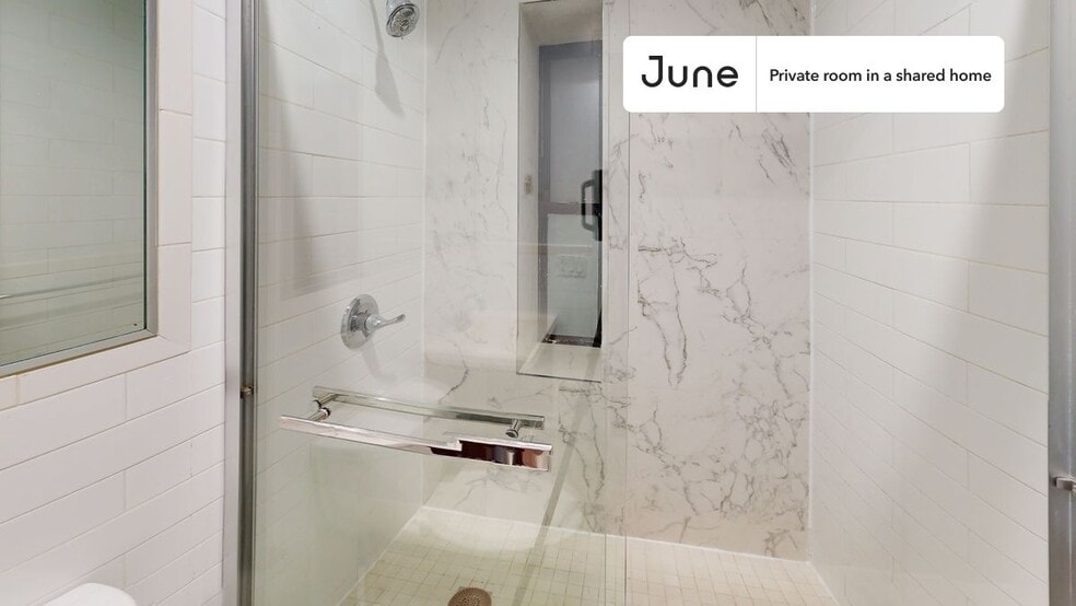 Building Photo - Room in Shared 4 bed/2 bath home in West Harlem