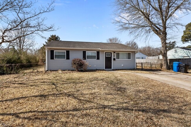 Building Photo - Just Listed for Rent in Virginia Beach!