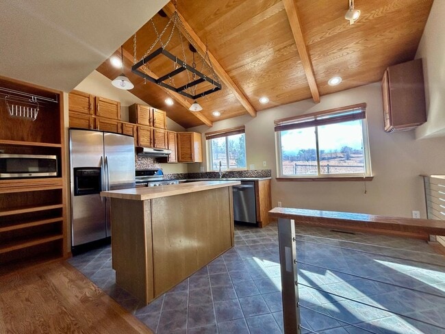 Building Photo - Gorgeous 3-Bedroom Home with Unobstructed Views and Access to North Open Space from Yard!