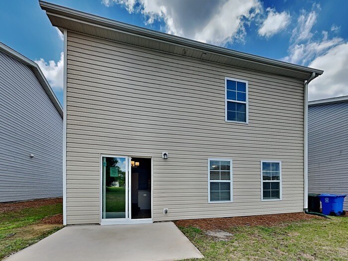 Building Photo - 457 Red Poll Wy