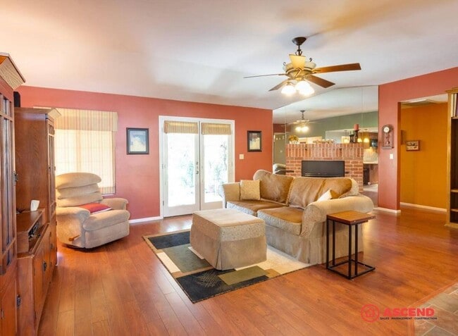 Building Photo - Phenomenal Home On The West Side of Town – Near Bakersfield Marketplace