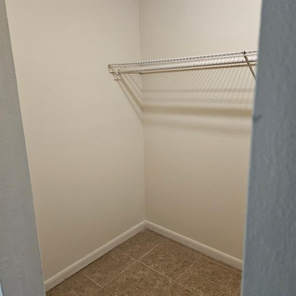 Building Photo - 4848 NW 24th Ct
