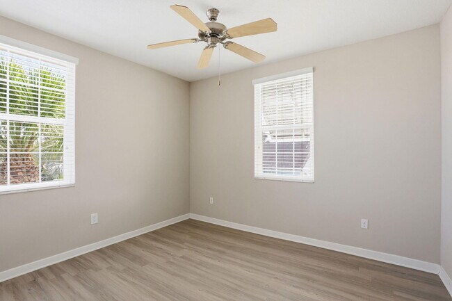 Building Photo - 3611 High Ridge Rd