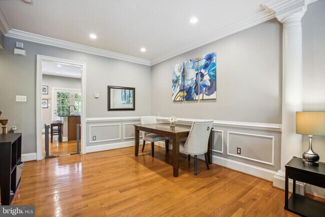 Building Photo - 1703 Potomac Greens Dr