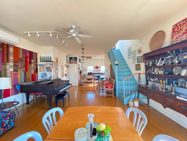 Primary Photo - 62 Degraw St