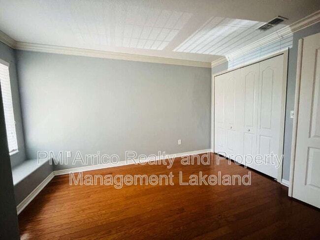 Building Photo - 4027 Winding Vine Dr