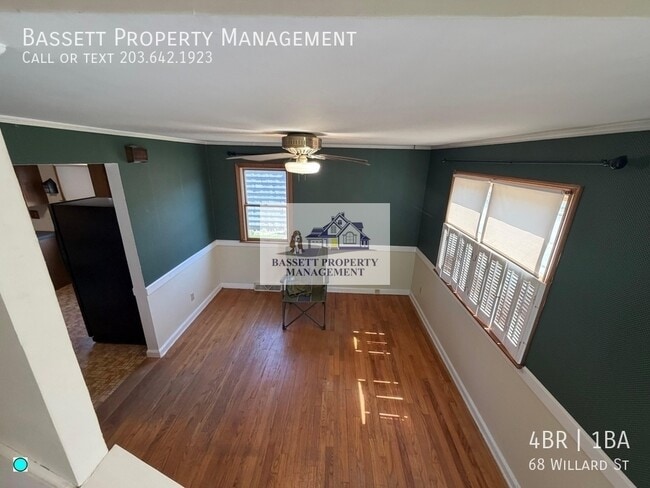 Building Photo - 68 Willard St