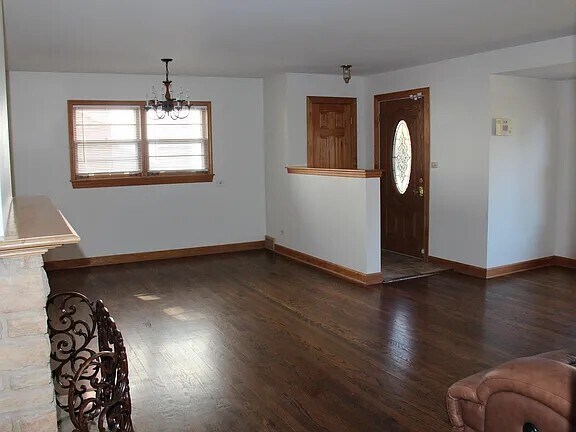 Building Photo - 4216 Forest Ave