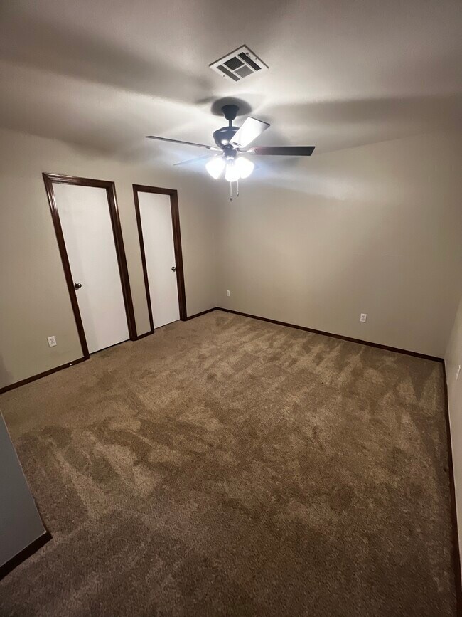 Main bedroom - 505 5th St