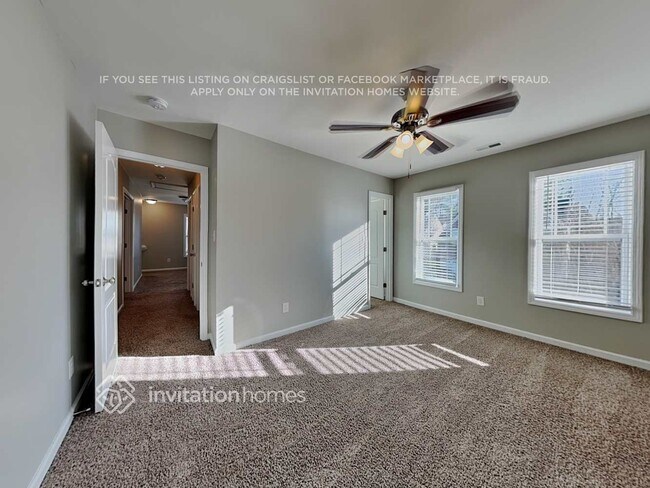 Building Photo - 3117 Groveshire Dr