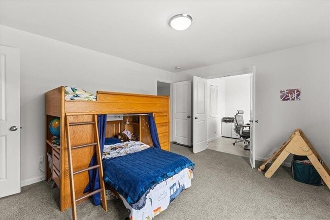 Building Photo - 51 Blacksmith Dr