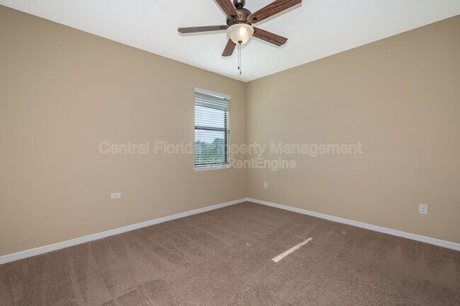 Building Photo - 12992 Holdenbury Ln