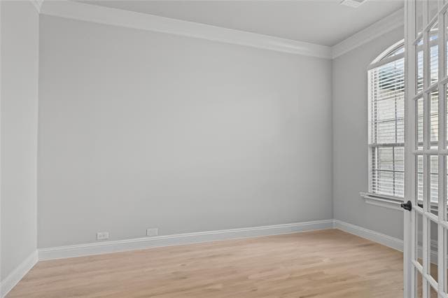 Building Photo - 890 Stanley St