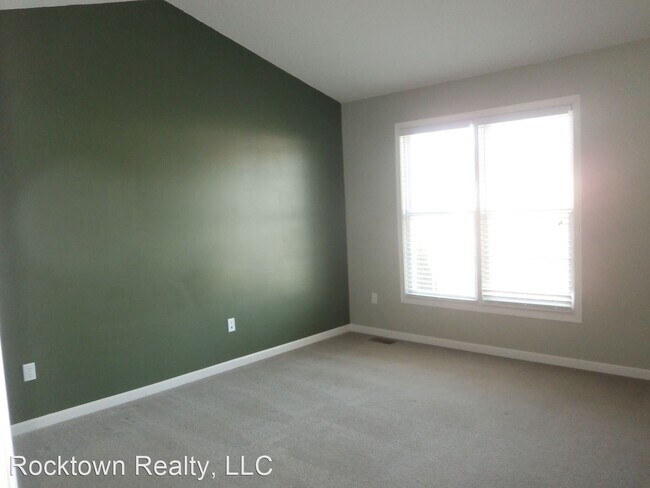 Building Photo - 2 br, 2.5 bath House - 1039 Alexander Hami...