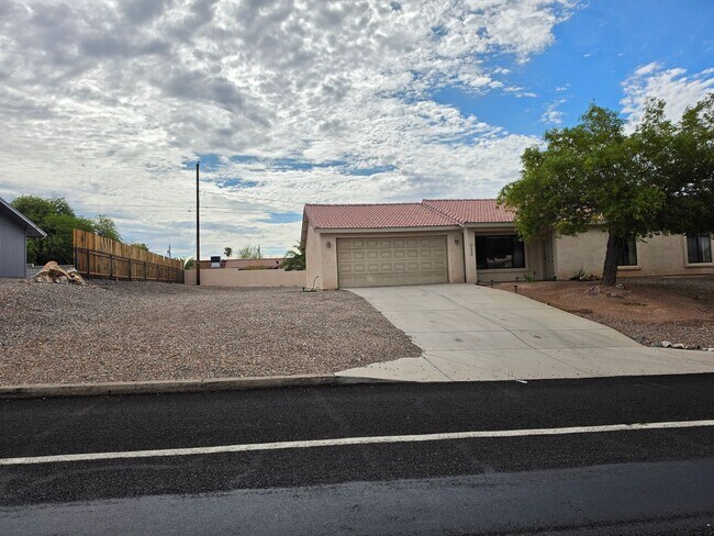 Building Photo - 3050 McCulloch Blvd N