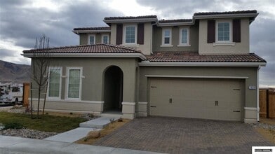 Building Photo - Beautiful Large  home in South Reno