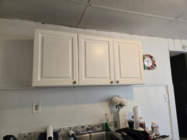 Building Photo - 771 Dwight St