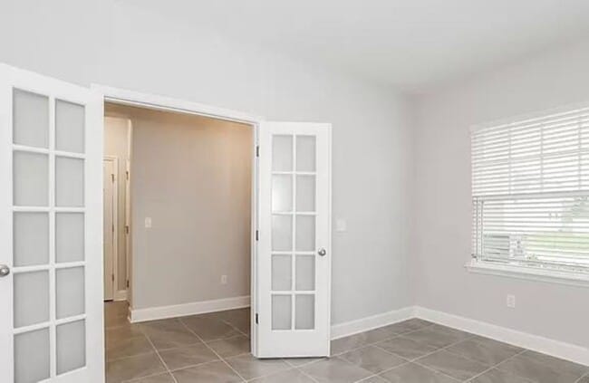 Building Photo - 12069 Bridgehampton Rd