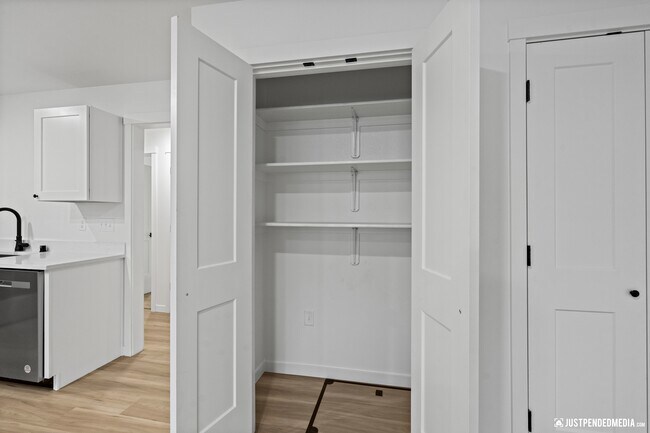 Building Photo - 12378 Lake St