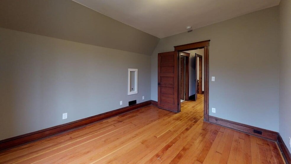 Building Photo - 1554 NW 50th St