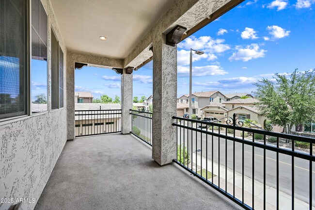 Building Photo - 133 E Prescott Dr