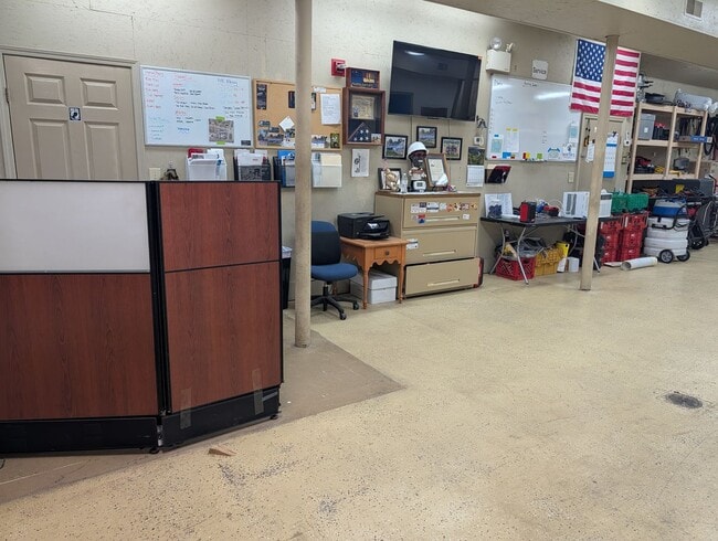 Building Photo - 1500 Wilson Ave