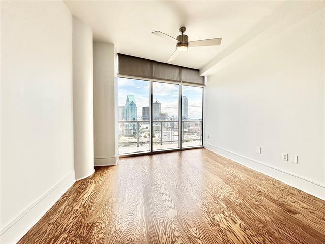 Building Photo - 2500 N Houston St