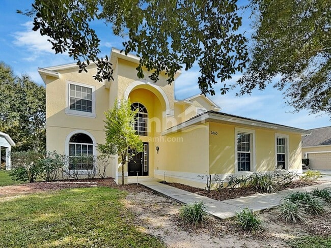 Building Photo - 2065 Home Again Rd