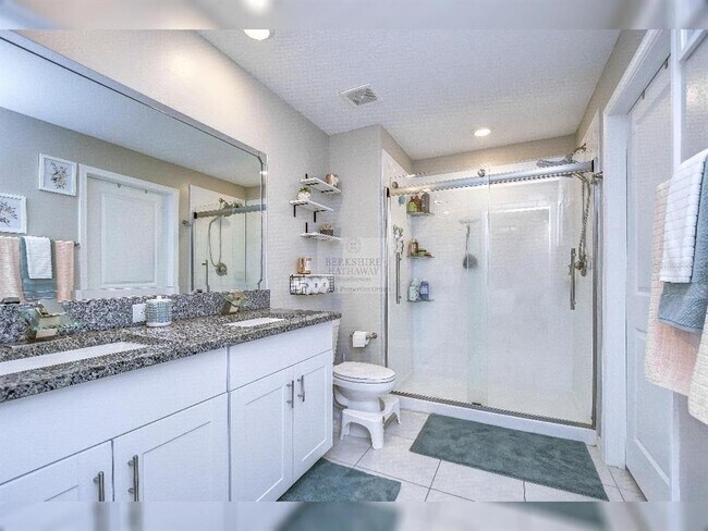 Building Photo - 1412 Tahitian Sunrise Dr