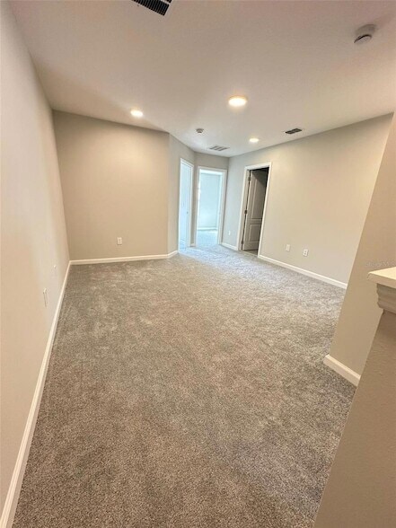 Building Photo - 4998 Rain Shadow Dr