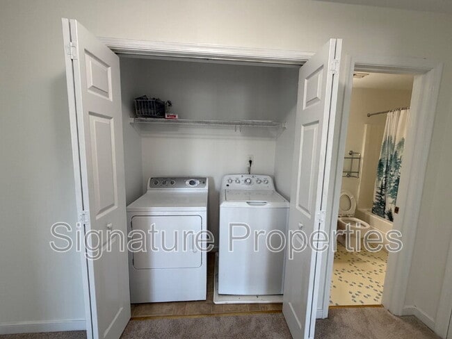 Building Photo - 1609 Cadmus Ct
