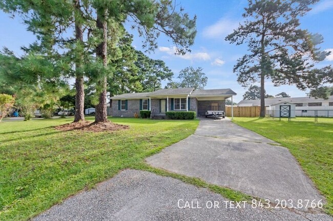 Building Photo - 625 Kristen Cir