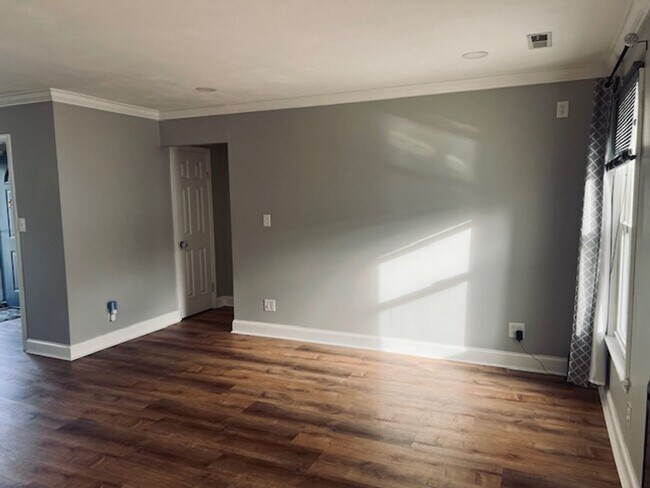 Building Photo - 1101 Warner Hall Dr