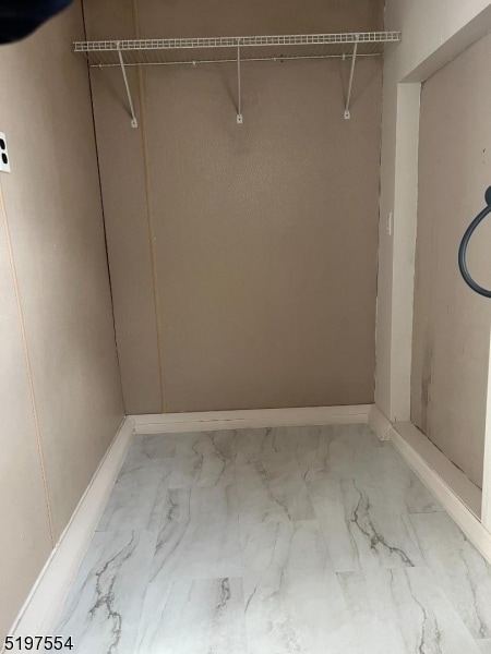 Building Photo - 947 Grove St