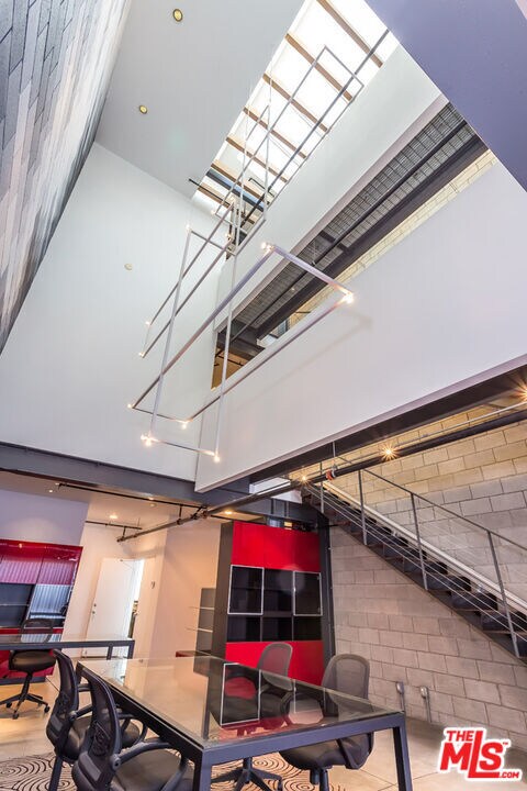 Building Photo - 1212 Abbot Kinney Blvd