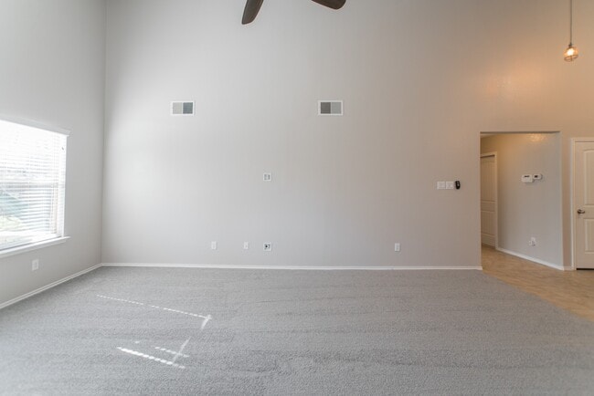 Building Photo - 7247 Basque Country Dr