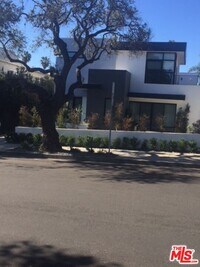 Building Photo - 1106 22nd St