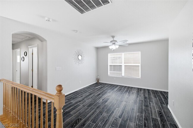 Building Photo - 321 W Arrowbird Ave