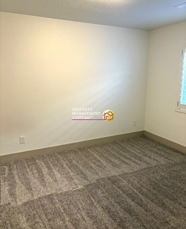 Building Photo - 9474 S Lea Heather Way