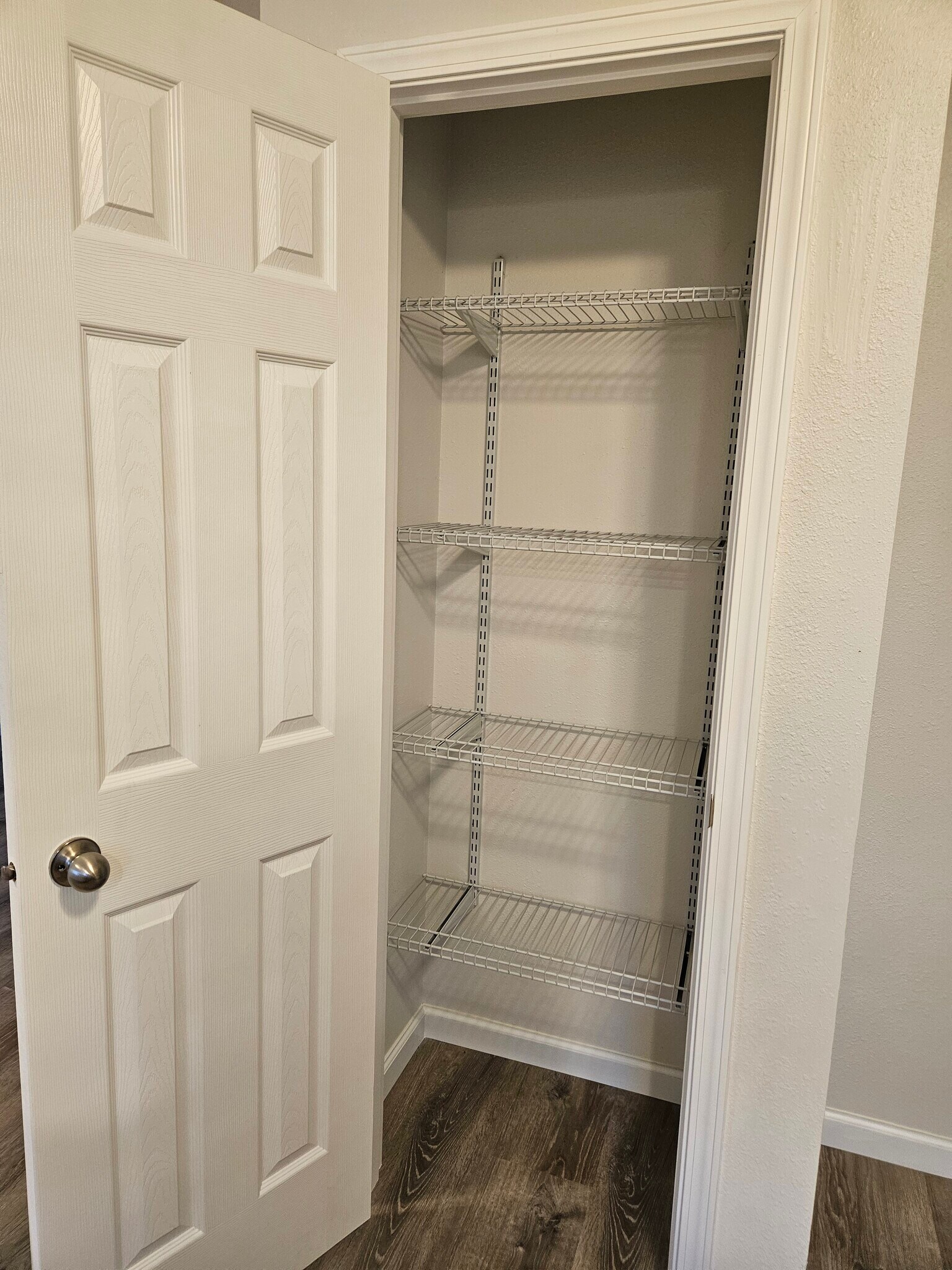 Kitchen Pantry - 923 Norwood Rd