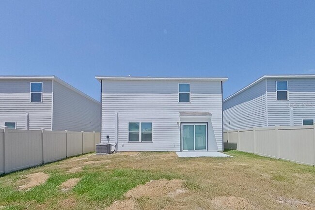 Building Photo - 8645 SW 44th Ct