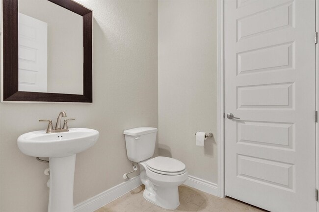 Building Photo - 421 Chinkapin Trail